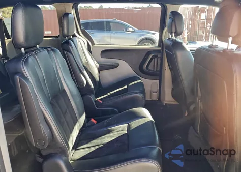 2017 Dodge Grand Caravan Sxt z USA, uszkodzony, nr VIN 2C4RDGCG1HR624680